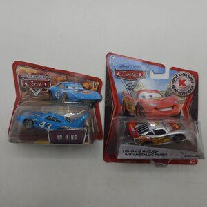 The World of Cars The King and Lightning McQueen Disney Pixar Die Cast Cars NIP